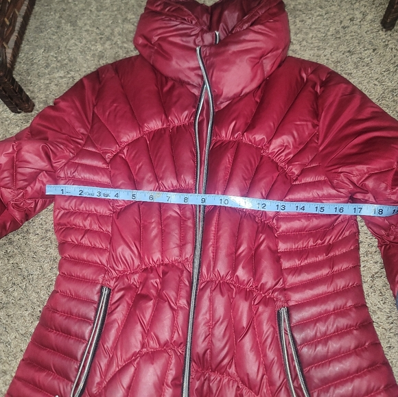 Black Rivet  Puffer Jacket good condition color cherry - Picture 7 of 9